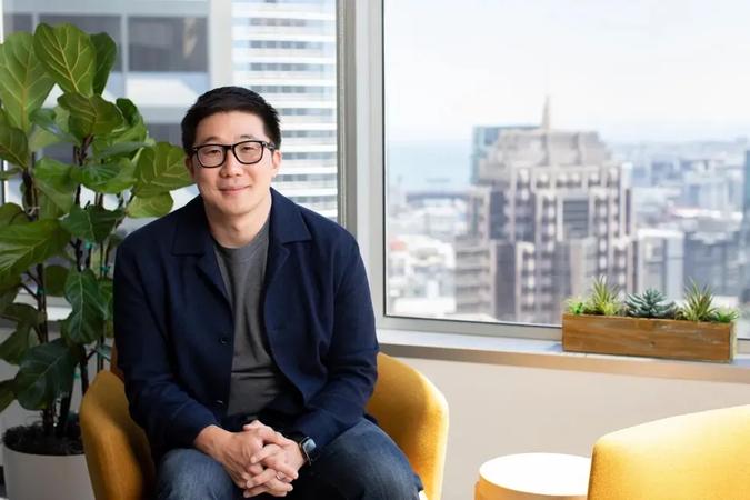 Airtable CEO Defies Market Downturn, Launches Bold New Product Line Amid Valuation Shift