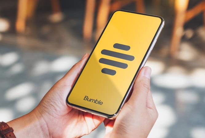 Bumble Launches AI Matchmaker "Bee" to Personalize Dating Connections