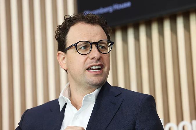 Anthropic Asks Investors for Fund Allocations Within 48 Hours, Targeting $50 Billion Raise at $900 Billion Valuation