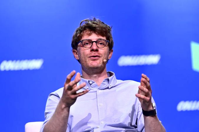 Recursive Superintelligence Launches with $650M from AI Visionaries Socher, Norvig, and Shi