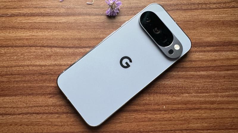 Google's AI Studio Launches Instant Android App Creation, Slashing Weeks of Development to Minutes