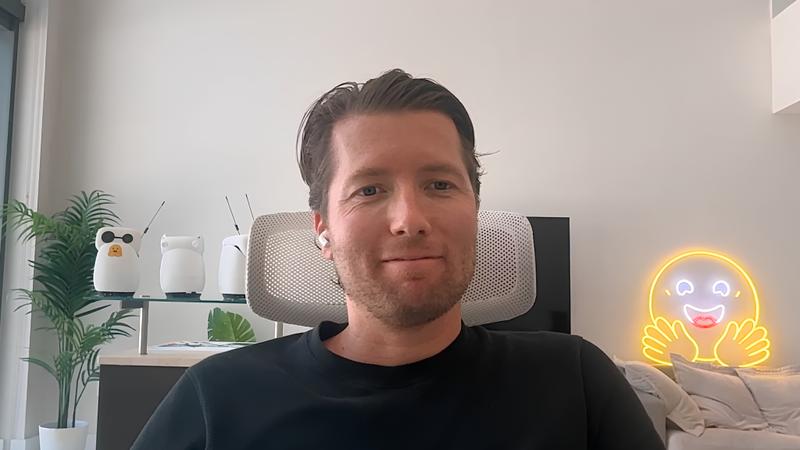 Open Source AI Is Booming: Hugging Face CEO Reveals Why Fortune 500 Companies Are Ditching Expensive APIs for Open Models