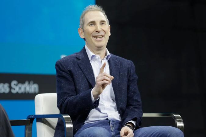 Amazon Reports Q2 Earnings Beat, Cloud Revenue Surges 20% – Stock Jumps 10% on Data Center Spending Plans