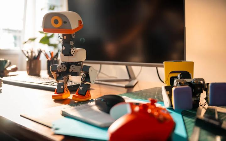 Hugging Face Launches Microduck: A $399 Open-Source Robot Duck You Can Teach New Tricks