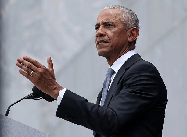 Obama Urges Democrats to Make AI a Central Agenda with Clear Economic and Safety Plan