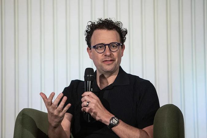 Anthropic Announces Plan for Founders to Retain Control After IPO with Special Voting Shares
