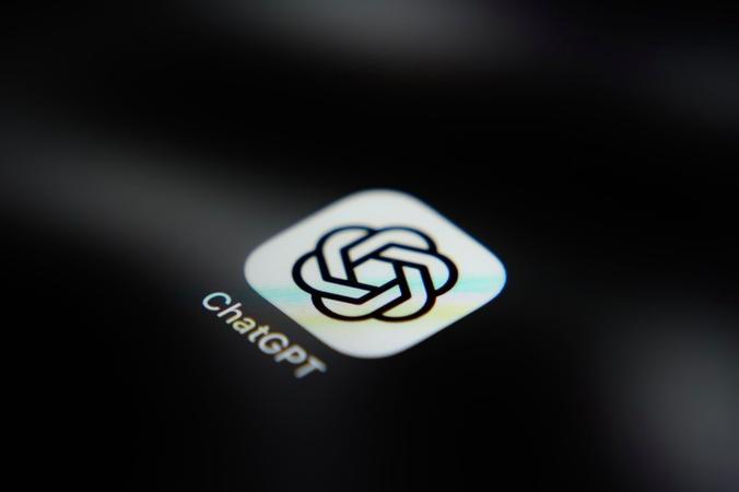 ChatGPT Launches Locked Chats: Secure Private Conversations with PIN, Face ID, and Touch ID
