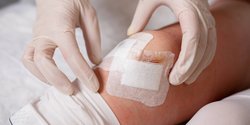 Wound care at home in Chennai Logo